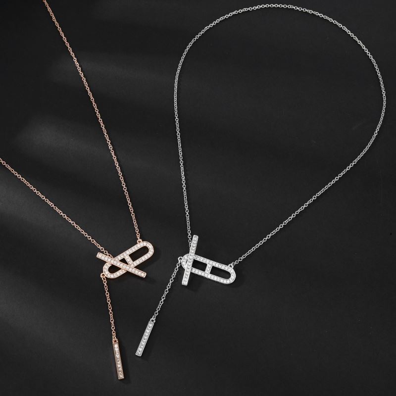 H**mes necklaces